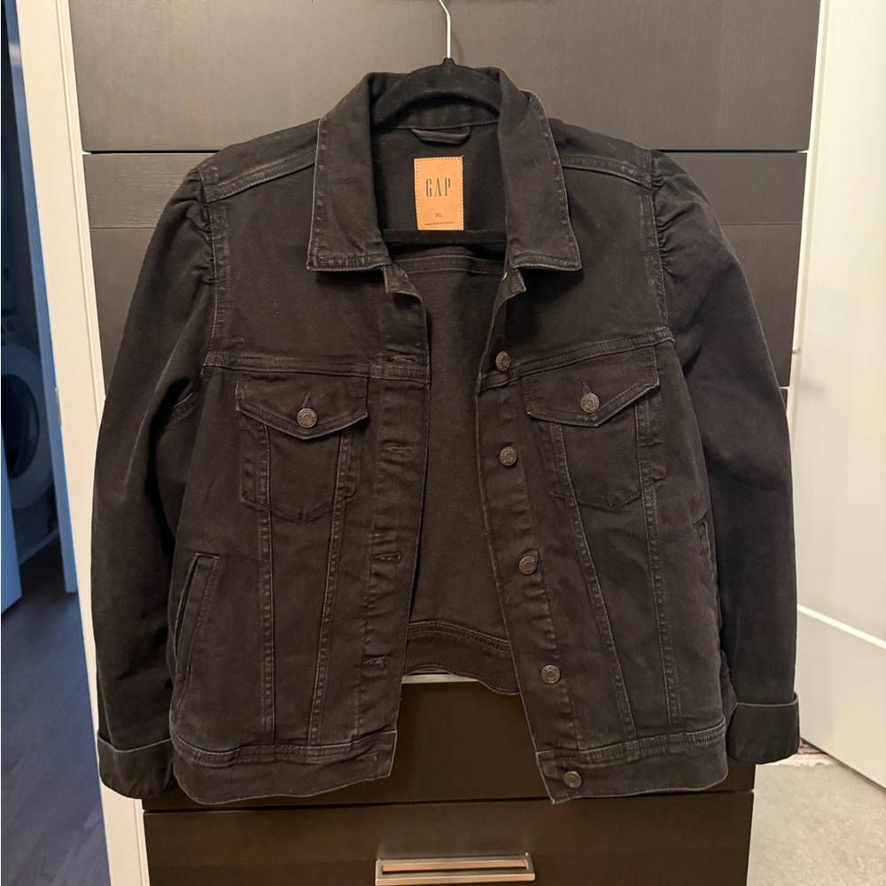 GAP Puff Sleeved Black Denim Jacket (XL)